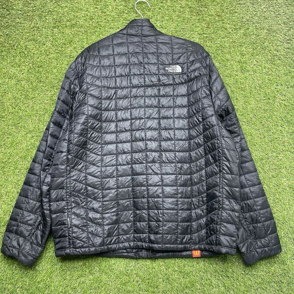 The North Face shop confidence
